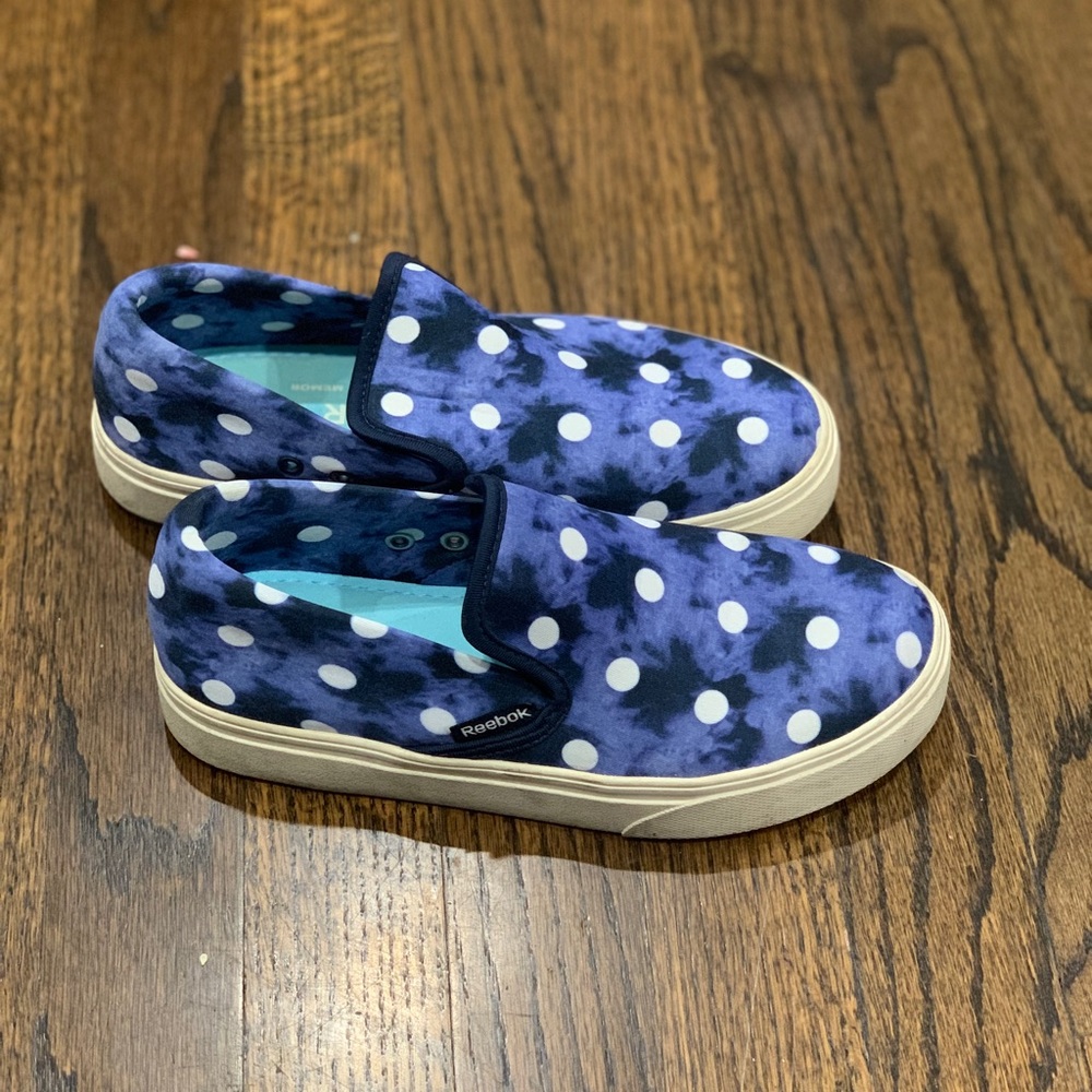 Good Condition Reebok Skyscape Viva Slip On Sneaker Women’s Size 5